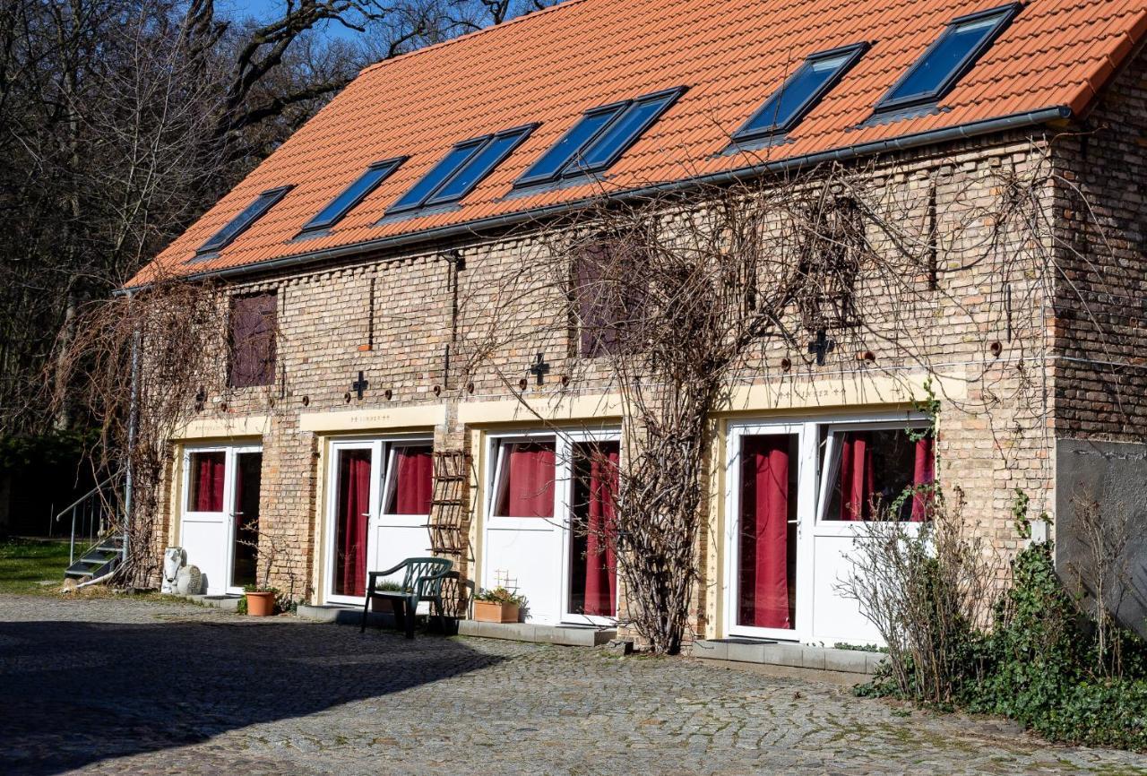 Hotel Landhof Potsdam Esterno foto